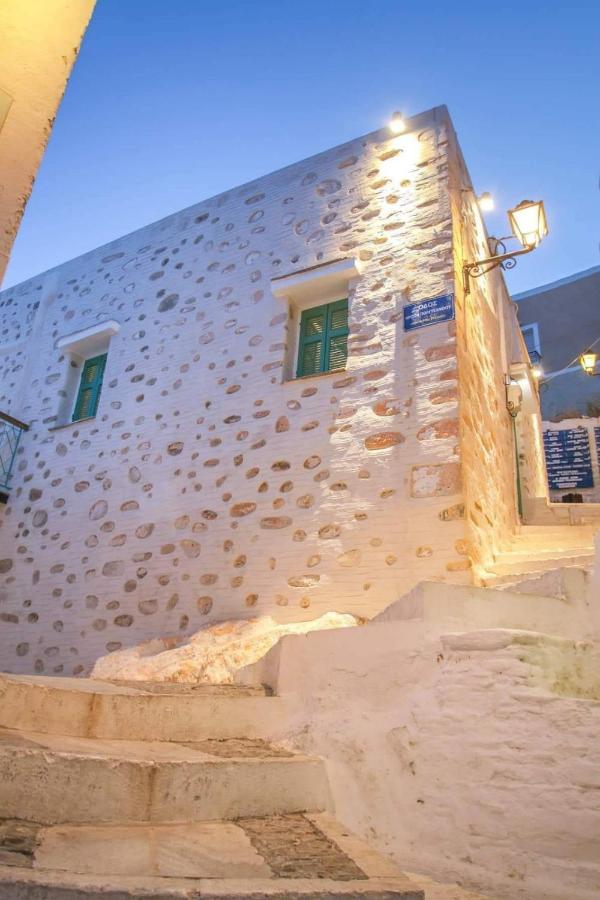 Azura, Traditional Residence In Ano Syros Exterior photo
